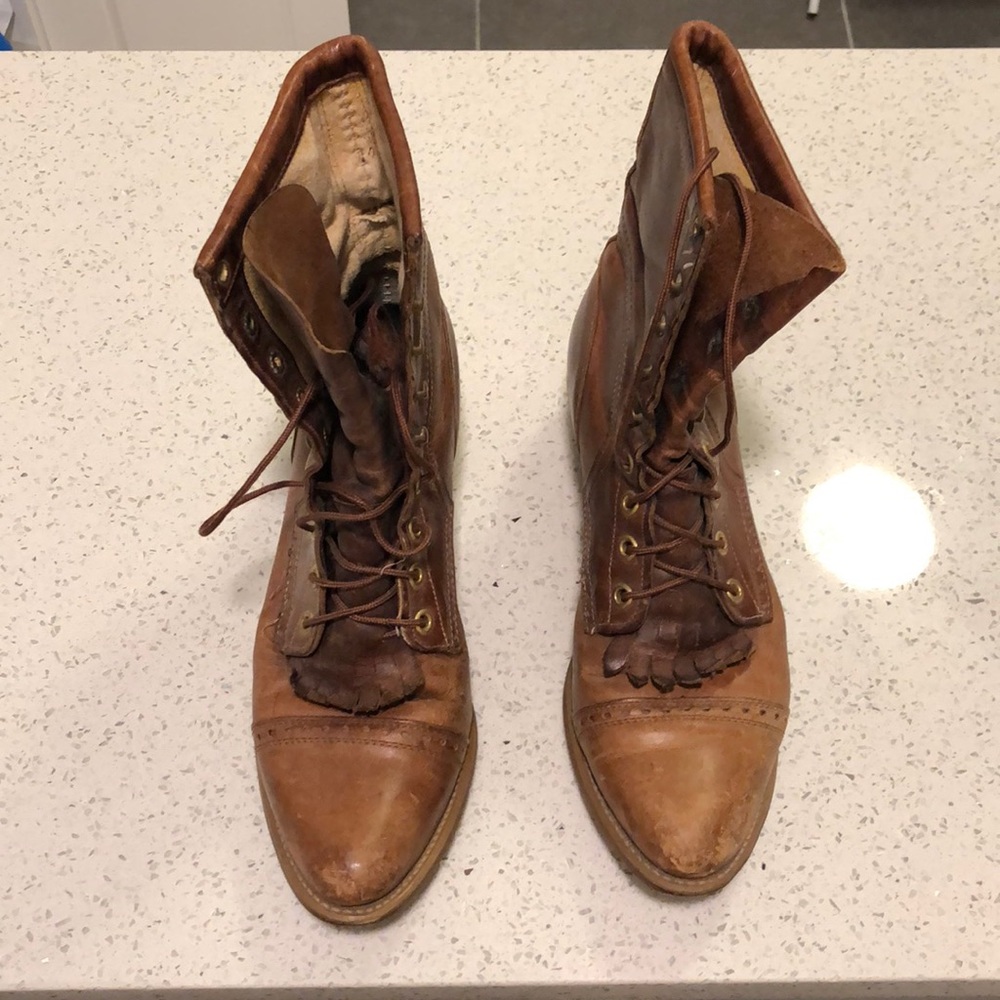 Vintage Timberland Earth Keeper lace up heel boots